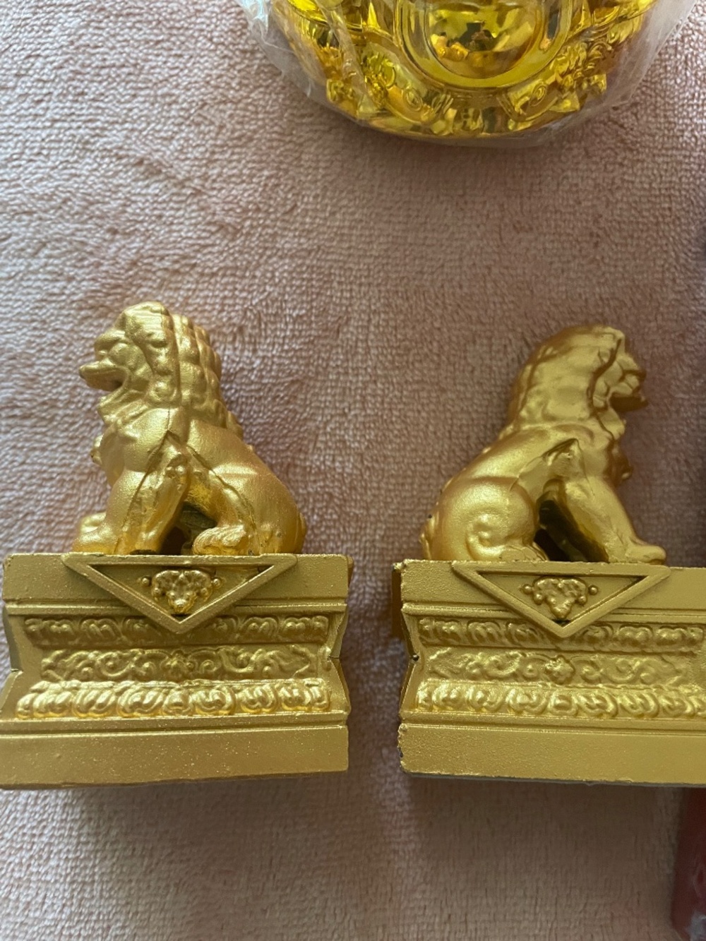 Lucky Feng Shui gold color bar, fair of Guardian Lions, lucky Piggy bank. New - Picture 3 of 4